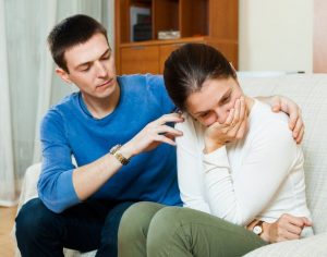 Ways To Apologize To A Partner गलती का एहसास होने पर तुरंत अपने पार्टनर से मांग लें माफ़ी