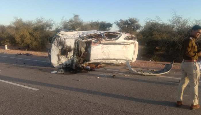 Road Accident in Jaisalmer गाय को बचाने के प्रयास में हुआ हादसा, तीन की मौत 5 घायल