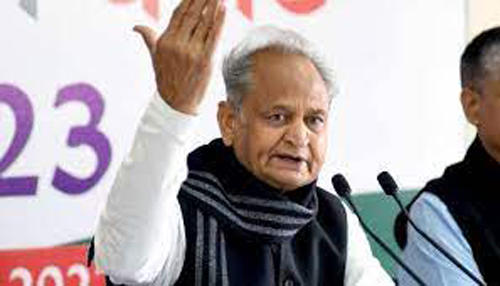 CM Gehlot Big Statement About Ukraine Crisis : राज्य सरकार यूक्रेन से लौटने वाले सभी राजस्थानी लोगों का उठाएगी पूरा खर्च