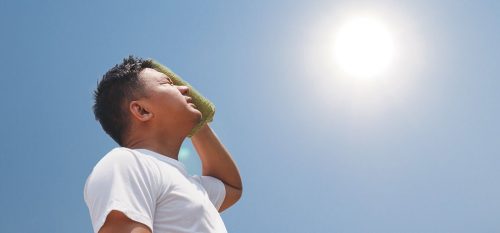 Heat Stroke Safety Tips : गर्मियों में लू से बचना है, तो जरूरी है इन आसान तरीकों को अपनाना