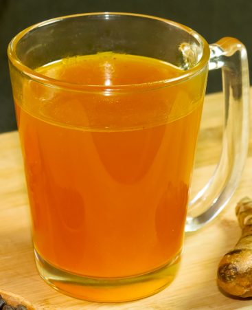 Benefits of Turmeric Tea : हल्दी की चाय इम्युनिटी बढ़ाने से लेकर सेहत को कई फायदे पहुंचाती है