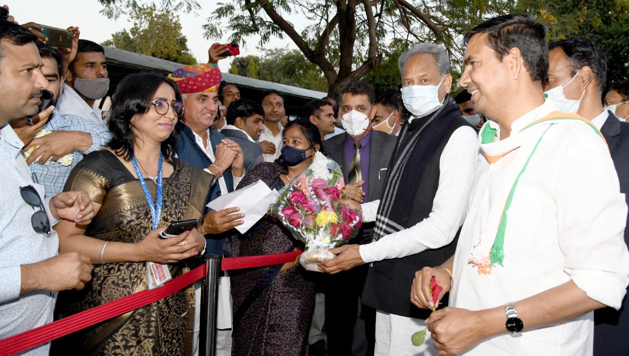 People Expressed Their Gratitude To The Chief Minister : सांगानेर क्षेत्र के हजारों निवासियों ने जताया मुख्यमंत्री गहलोत का आभार