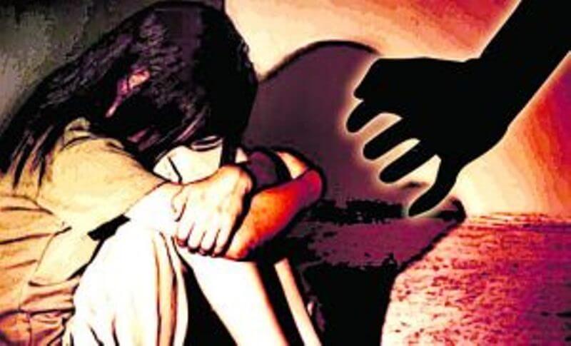 Gangrape of Minor in Jaipur आरोपी दे रहे थे वीडियो वायरल करने की धमकी, पीड़िता ने खाया जहर, अस्पताल में भर्ती