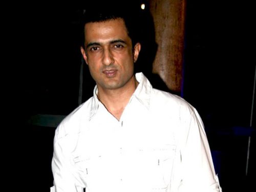 Sanjay Suri Birthday : संजय सूरी एक राष्ट्रीय पुरस्कार विजेता अभिनेता और निर्माता हैं, जो आज अपना 51वां जन्मदिन मना रहे