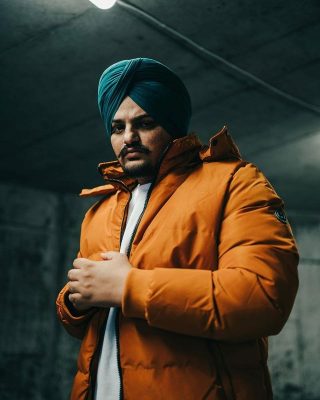 जानिए Sidhu Moose Wala का लाइफ स्टाइल, नेट वर्थ, कार, आय, यूट्यूब चैनल के बारे में