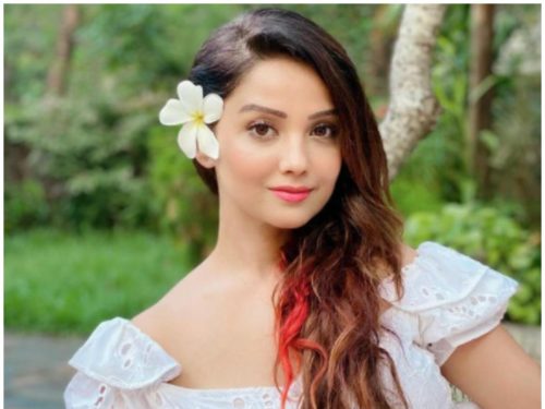 Adaa Khan को पॉपुलैरिटी एकता कपूर के ‘नागिन’ सीरियल से मिली