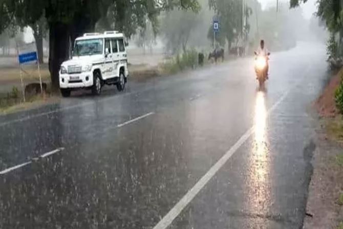 Rajasthan Weather Update: राजस्थान में फिर बदलेगा मौसम, तेज हवाओं के साथ होगी बारिश