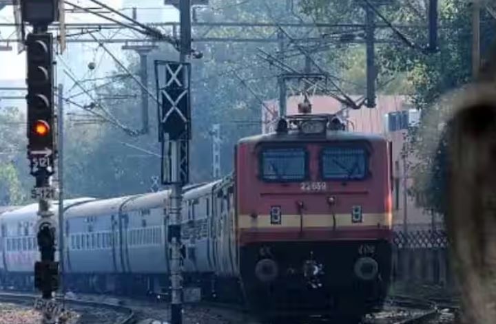 Indian Railway News: हिसार-जयपुर एक्सप्रेस सहित कई ट्रेनें एक अक्टूबर से नए नम्बर से होगी संचालित, जानें अपडेट