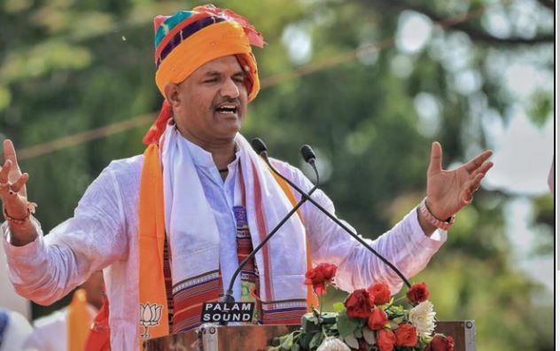 Rajasthan: CM गहलोत की फ्री बिजली योजना पर सियासी बवाल, कहा- पीएम की सभा से डर क्यों गए सीएम जी