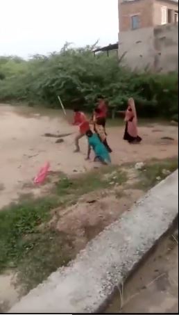 Atrocities on women in Rajasthan: महिलाओं के साथ मारपीट का वीडियो हुआ वायरल, धरे के धरे रह गए राज्य सरकार के खोखले वादें