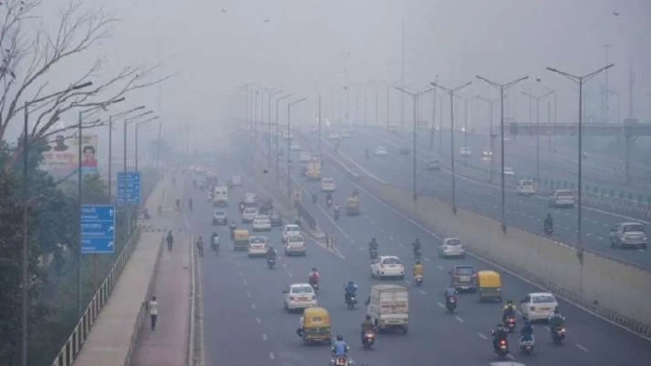 Pollution: बढ़ते प्रदूषण पर सुप्रीम कोर्ट ने जताई चिंता, जमकर खरी-खोटी सुनाई