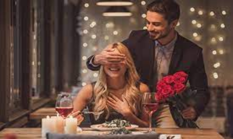 Valentine’s Day: इस वैलेंटाइन वीक को बनाएं खास, ट्राई करें ये Dating Ideas