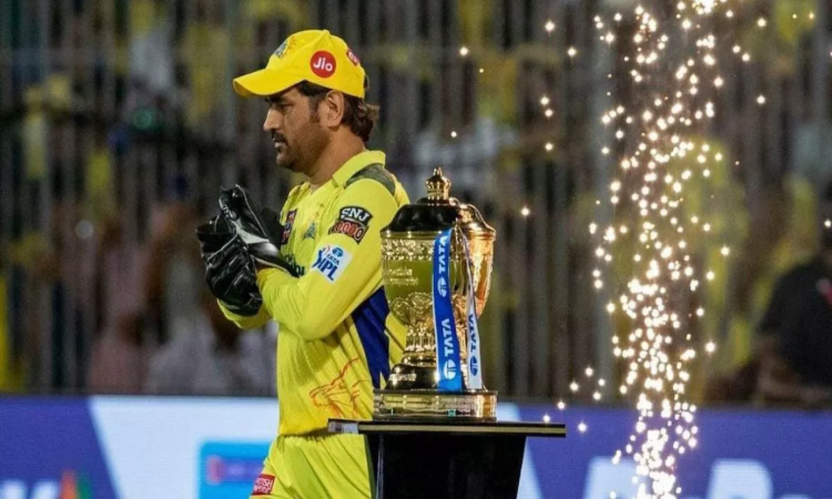 MS Dhoni: IPL 2024 से पहली बड़ी खबर, Dhoni से जुड़ी कंपनी पर ED की छापेमारी