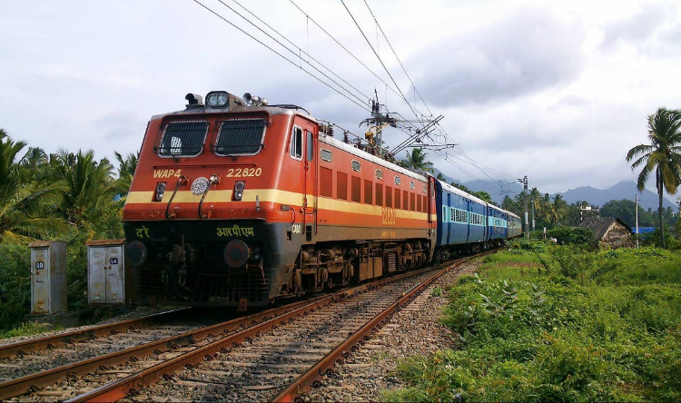 Holi Special Train: होली पर राजस्थान से यूपी-बिहार के लिए चलेंगी स्पेशल ट्रेनें, जानें शेड्यूल