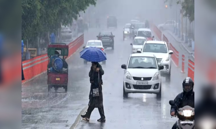 Weather Update: भीषण गर्मी से राहत की उम्मीद, तेज हवाओं के साथ पड़ेंगे ओले, पढ़े IMD का अलर्ट