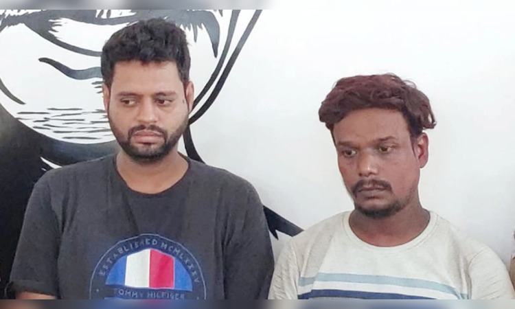 Crime News:  चोरी के शक में 2 बच्चों को पेड़ से बाँध कर पीटा, बदमाशों खिलाफ एक्शन